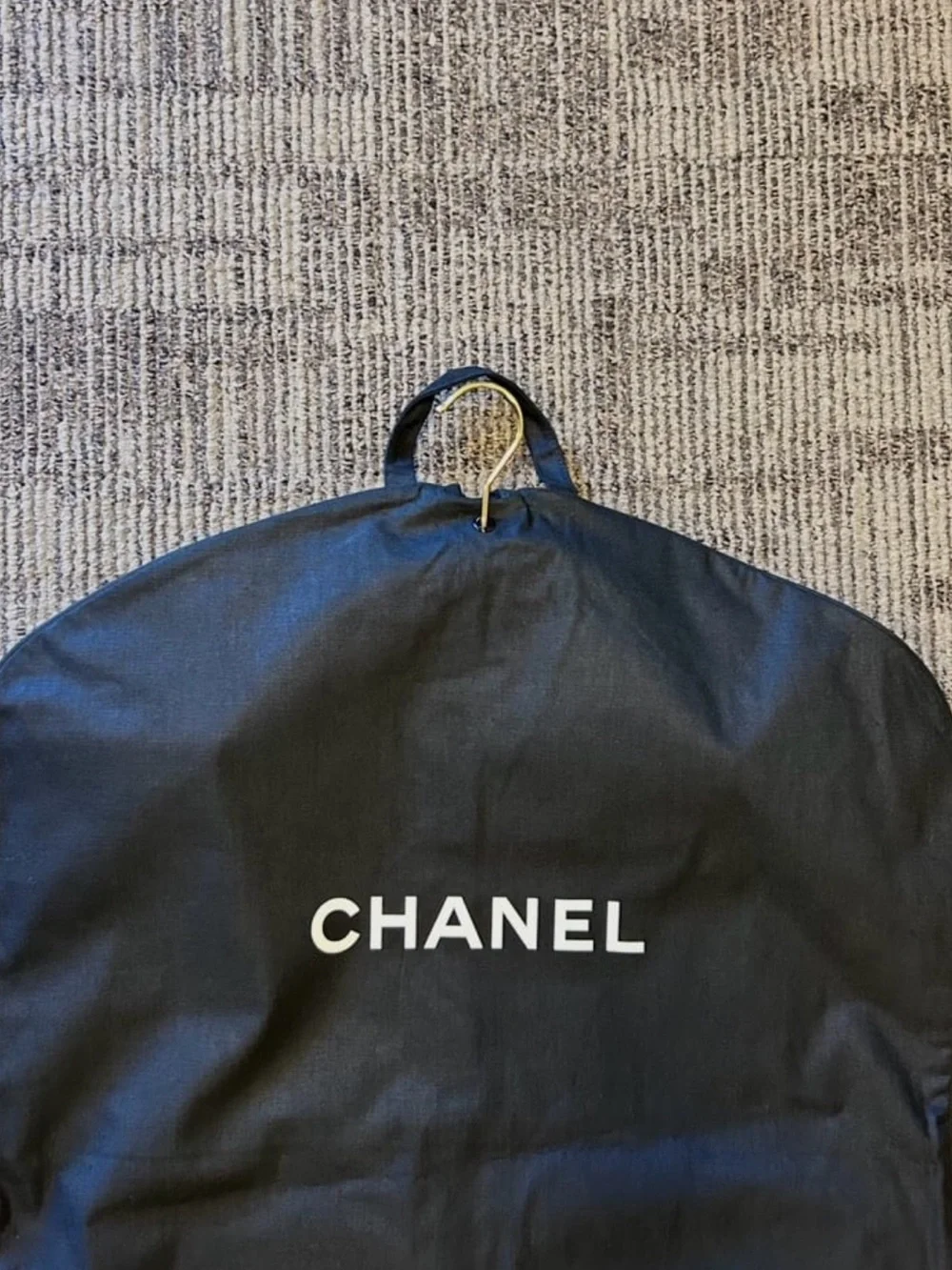 CHANEL Garment Bag & Hanger • Clothing Storage •